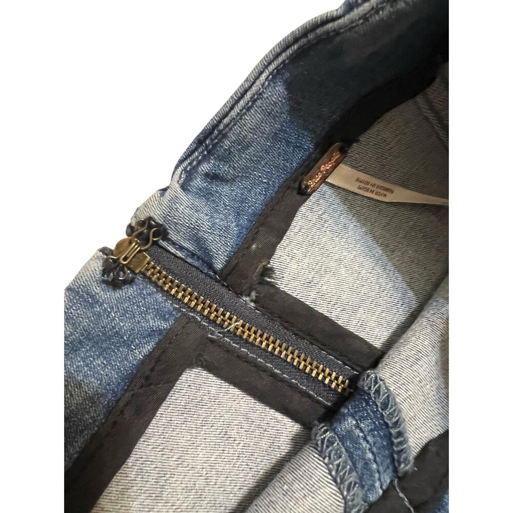 Free People Denim Jean Mini Modern Femme Skirt Size 8 Blue Western Casual Stripe - Picture 2 of 9